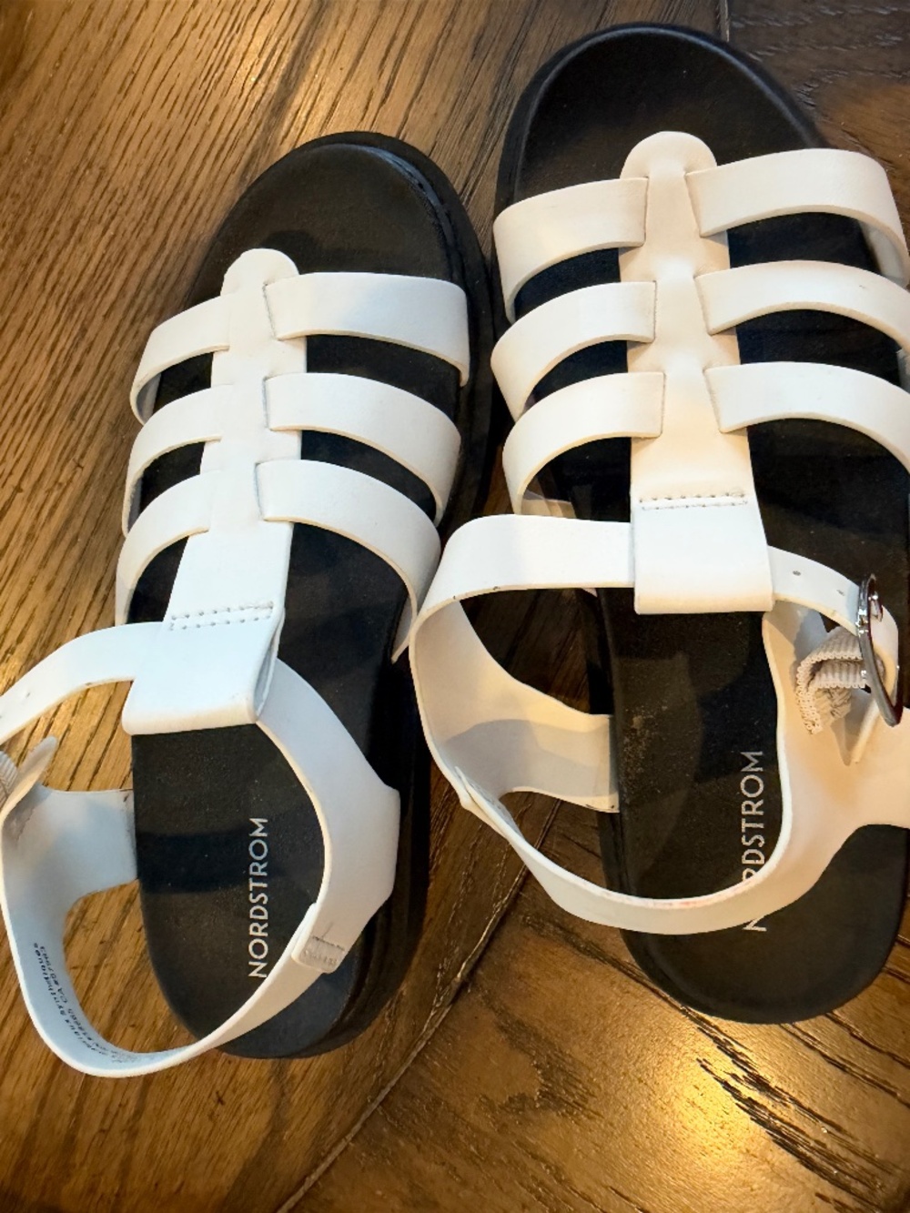 Nordstrom Nosamara White Strappy Gladiator Platform Sandals Kids Size 3 Platform
